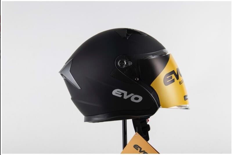 EVO ELEGANT 528 ÇENESİZ GÖZLÜKLÜ MOTOSİKLET KASKI S - SİYAH/KIRMIZI