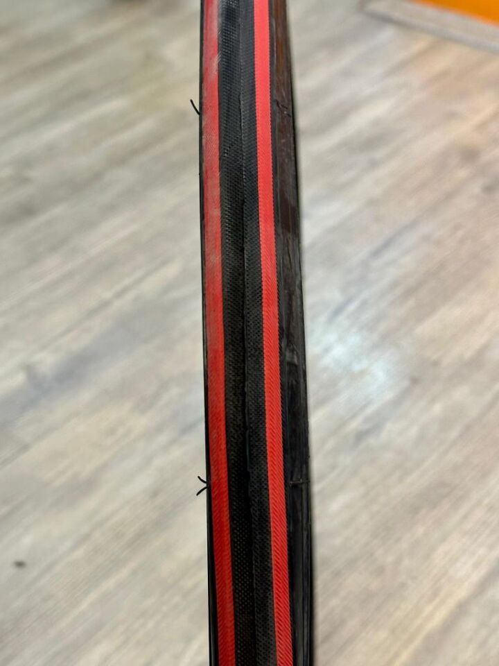 GRL 700X23 YARIŞ YOL BİSİKLETİ 1 MM ZIRHLI RENKLİ DIŞ LASTİK SİYAH/GRİ