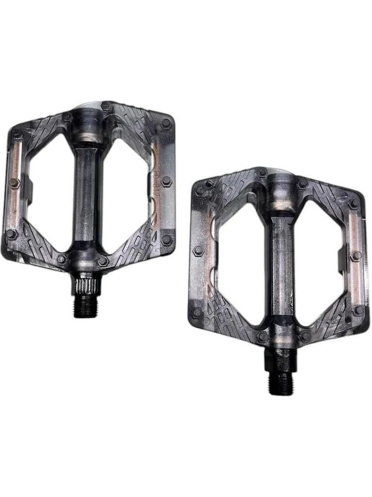 EVO PLASTİK ÇİVİLİ PLATFORM GENİŞ RENKLİ Bisiklet Pedalı SİYAH
