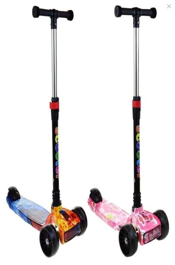 RENKLİ IŞIKLI MÜZİKLİ SESLİ ÇOCUK SCOOTER