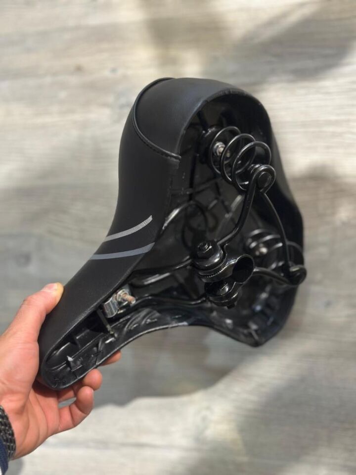 Bisiklet Sele Ultra Geniş E-Bike Uyumlu Yaylı 27 x 24 CM